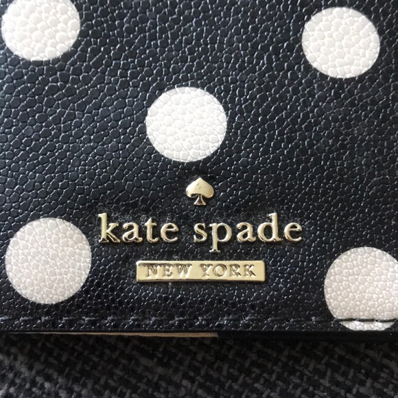 NWOT Kate Spade Passport Holder - Picture 2 of 5